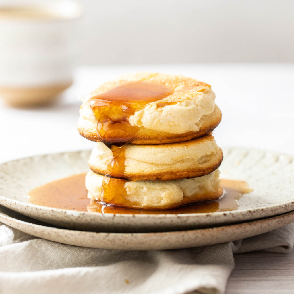 Cloud-Like Fluffy Soufflé Pancakes